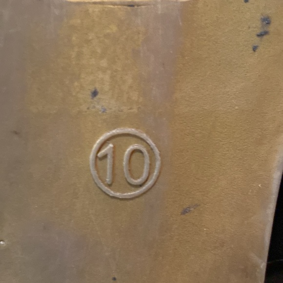 Universal Thread Sandals - Picture 3 of 4